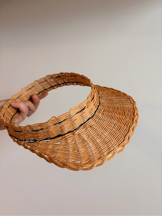 Accessories - Woven Rattan Visor Hat in Natural Tan vintage rare find